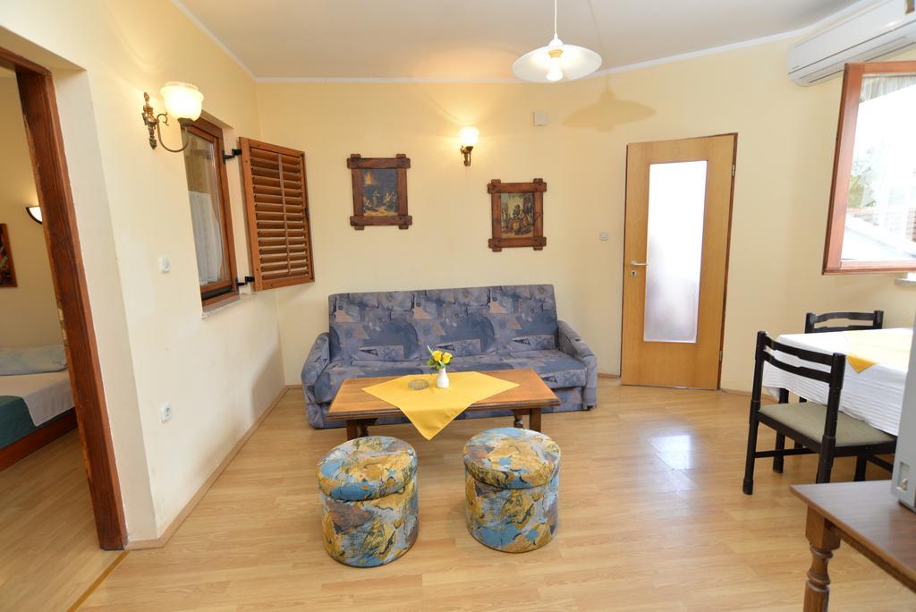 Apartments Blue 324 Медулин Екстериор снимка