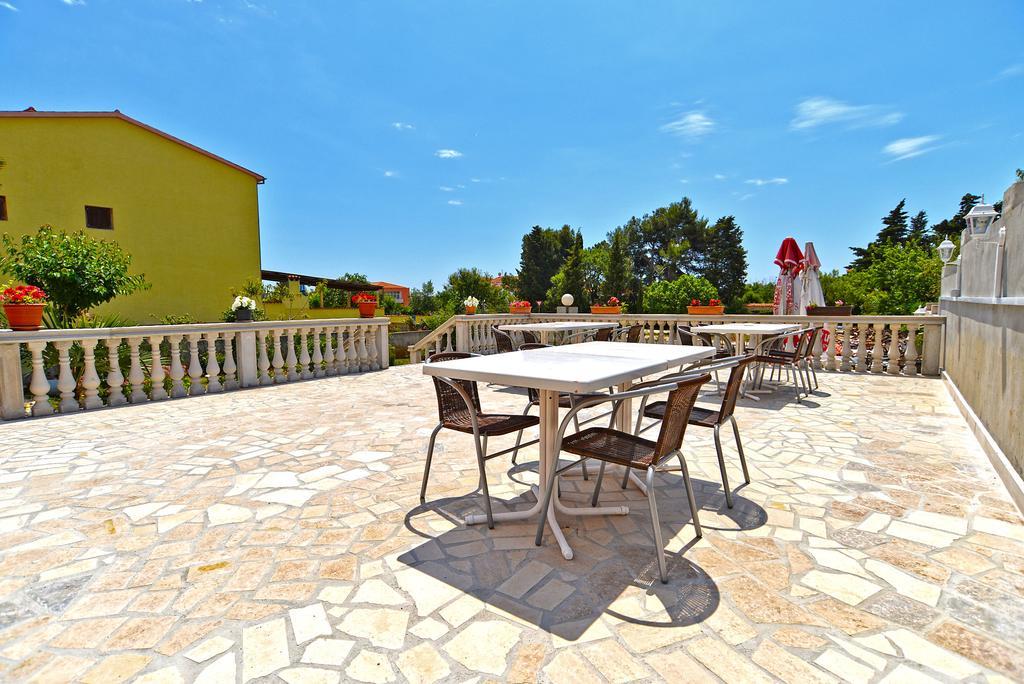 Apartments Blue 324 Медулин Екстериор снимка